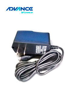 Adaptador de energía Advance AC5020, 110- 220V, 2.0A, 5VDC, 0.4A.